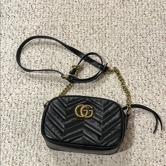 botique Handbags - Super cute crossbody purse